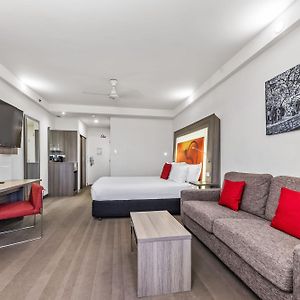Superior Queen Room Harbour View
